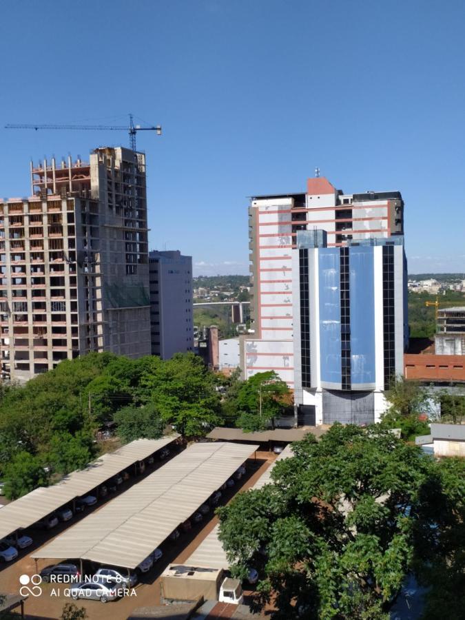 Moderno Y Amplio Apartamento Con Vista Fantastica En Pleno Centro Сьюдад-дель-Эсте Экстерьер фото